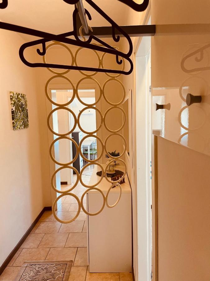 Casa Amelie Apartment เปสเคียรา เดล การ์ดา ภายนอก รูปภาพ
